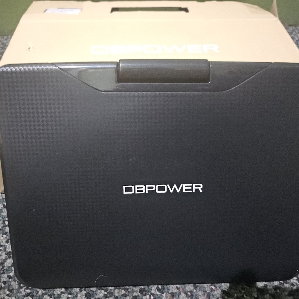 DBPOWER Portable DVD player
